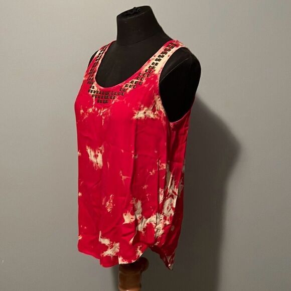 Forever 21 Women's Red Tie Dye Metallic Studs Back Cut-out Tank Top - Picture 3 of 8